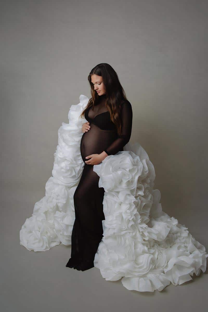 https://donna-bellini-fotografie-berlin.de/wp-content/uploads/2026/09/exklusives-schwangerschaft-shooting-berlin.jpg