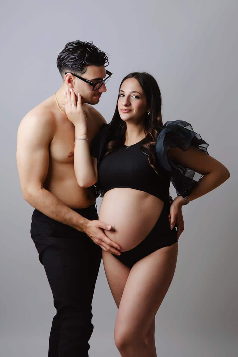 professionelle-schwangerschaftsfotografie-mit-partner-berlin